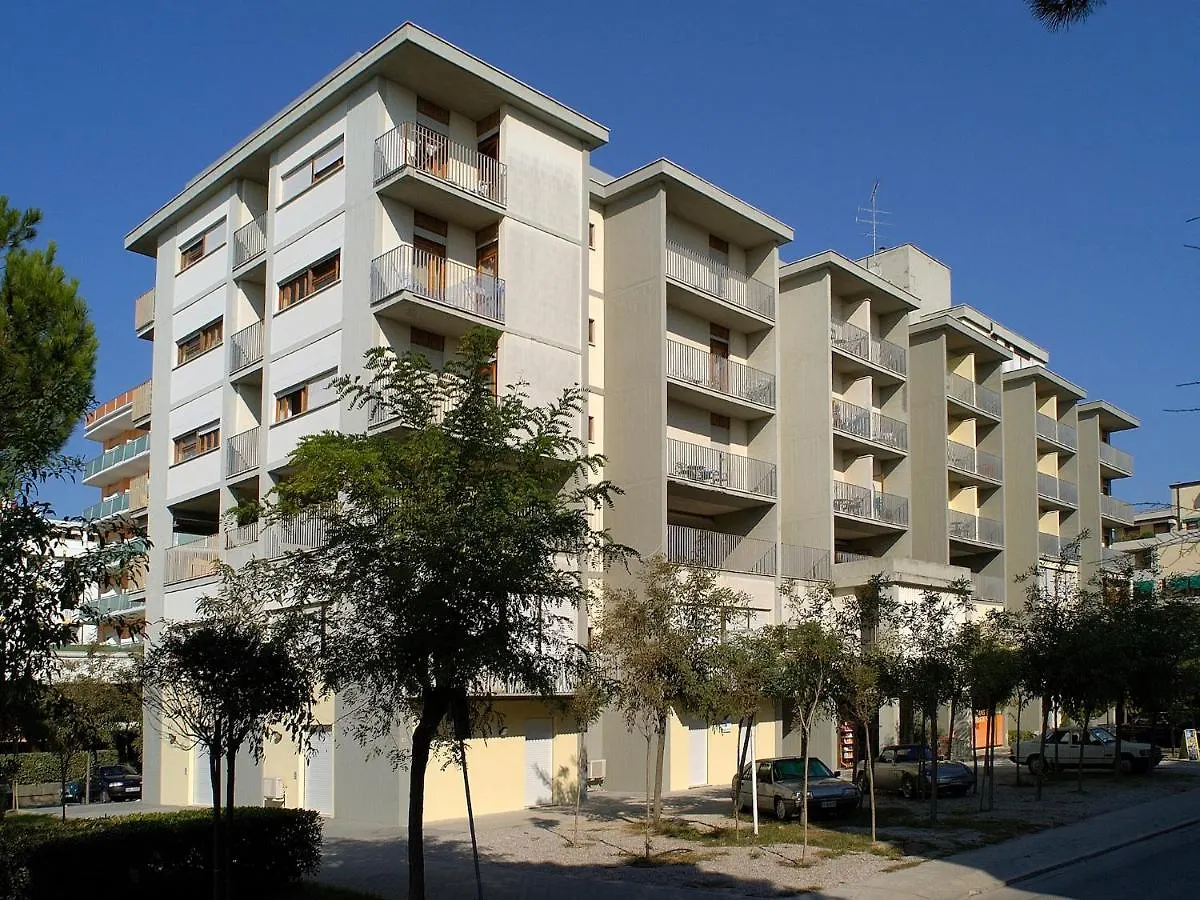 Sea-Front Studio In An Excellent Position Bibione Apartment